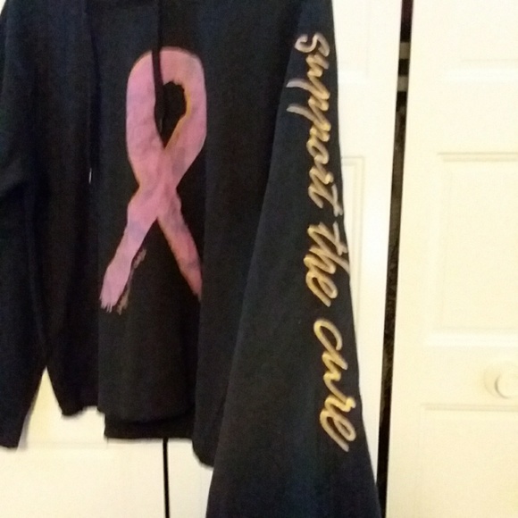 Black hoodie size medium support the cure - Picture 2 of 4